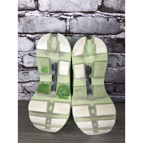 On Cloud Wide Lime Green Gray White LaceUp Gym Running Shoes Women Sz 39EU/8M US - Picture 9 of 16